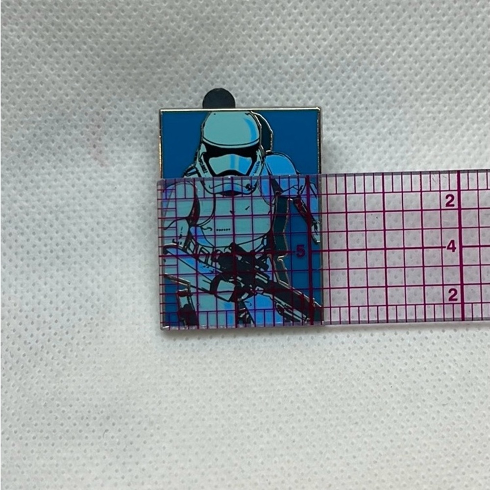 Stormtrooper Enamel Pin - Picture 3 of 5